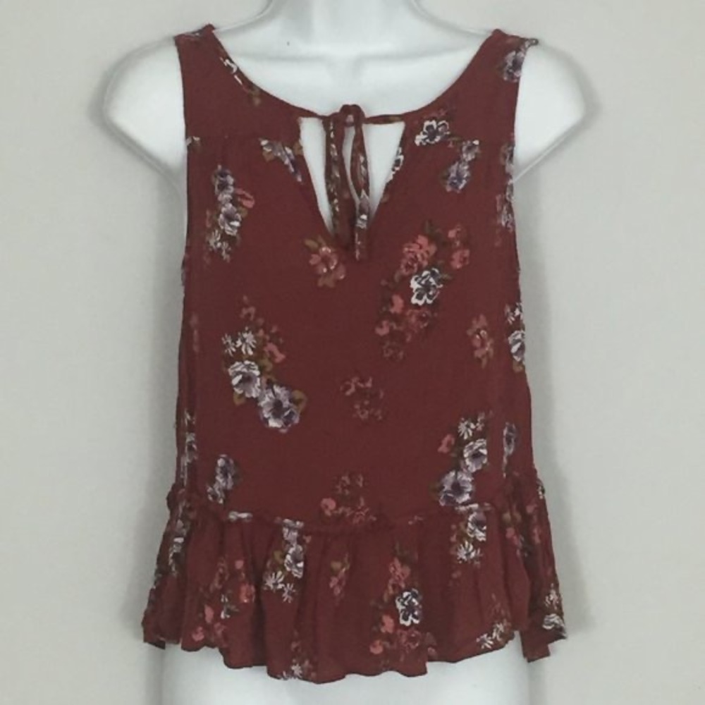 Brand: American Eagle, Size: small, Color: maroon